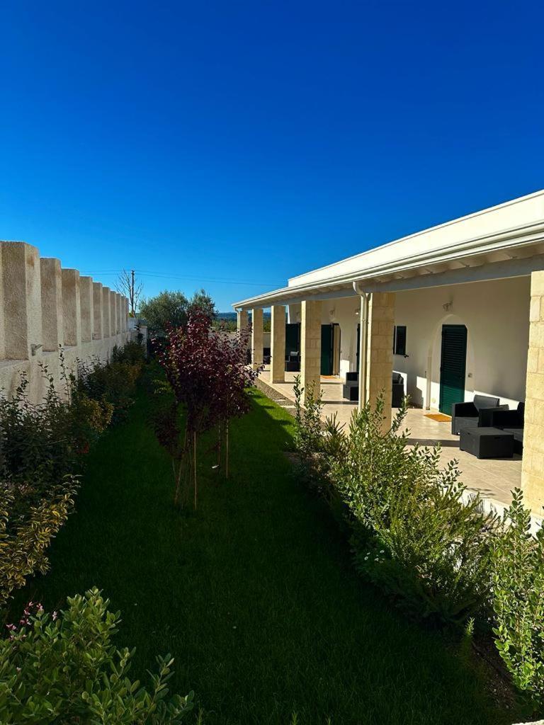 Masseria Strada Agriturismo 지노사 외부 사진