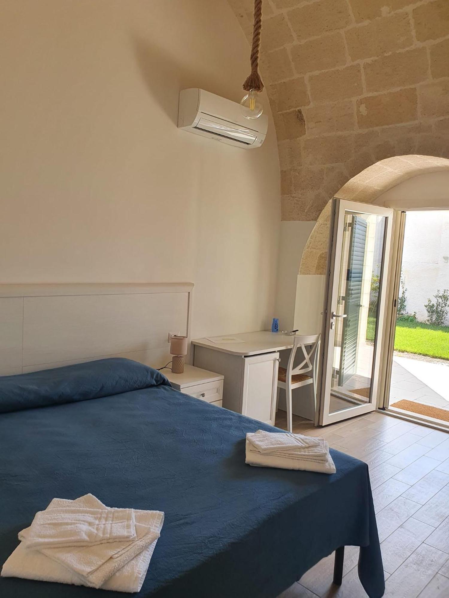 Masseria Strada Agriturismo 지노사 외부 사진